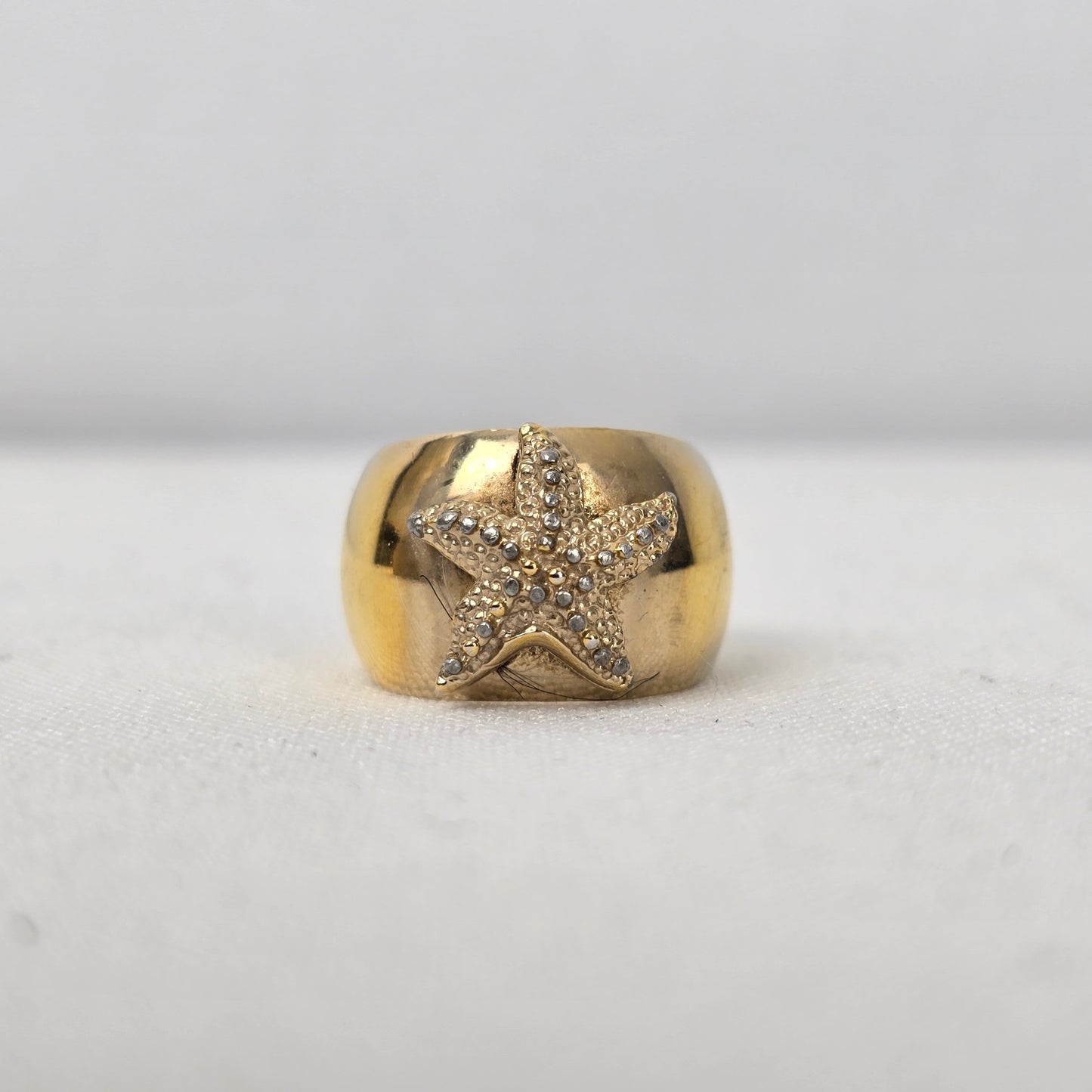 Sarah Coventry Gold Tone 1977 Sea Star Adjustable Ring