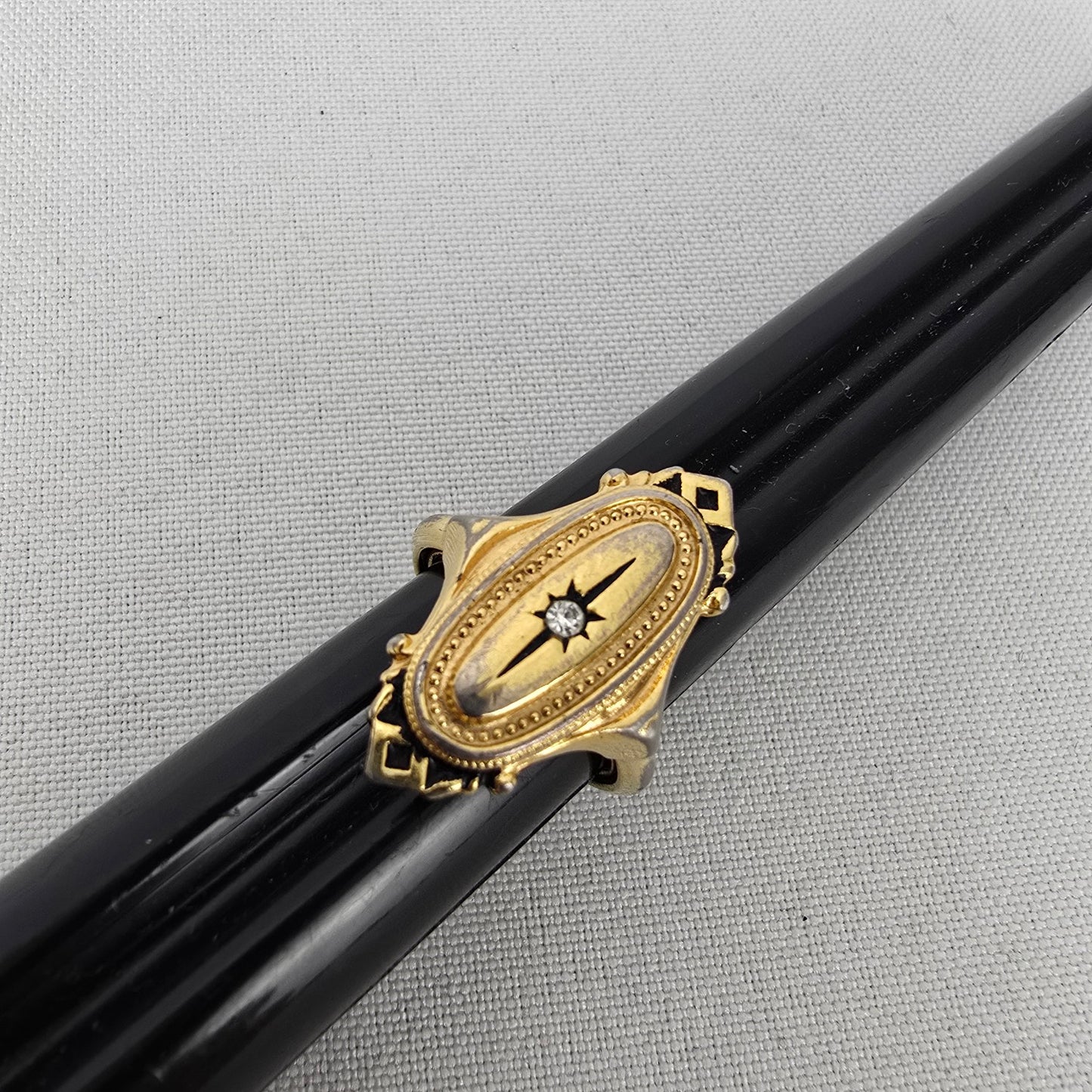 Vintage Avon Gold Tone Ring Size 7