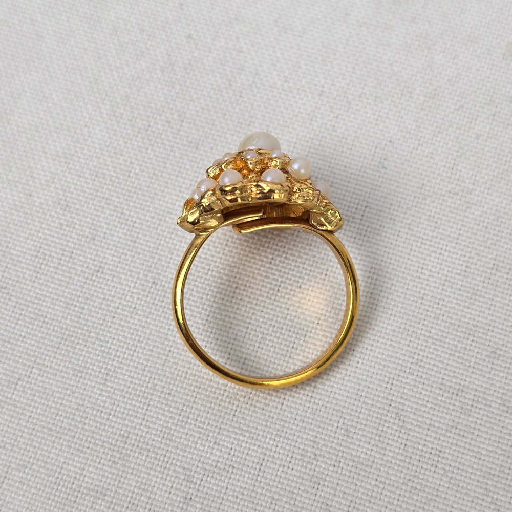 Vintage Gold Tone Faux Pearl Ring Size 7.5