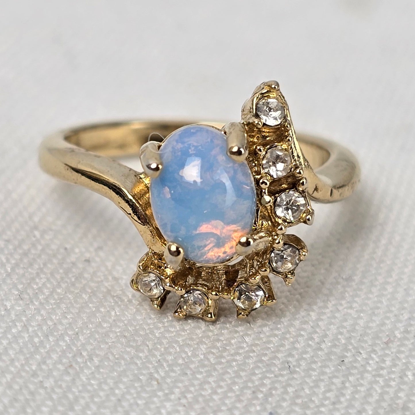 Vintage Gold Tone Faux Opal Rhinestone Ring Size 6.5