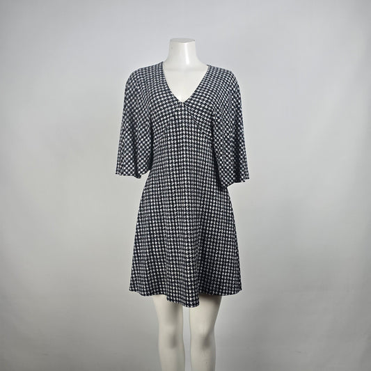 Michael Kors Black Houndstooth Flare Sleeve Mini Dress Size S