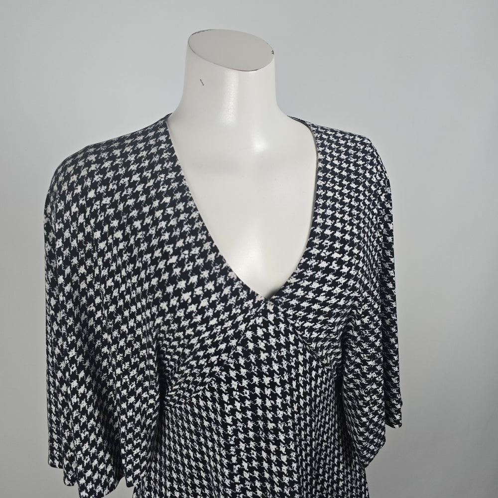 Michael Kors Black Houndstooth Flare Sleeve Mini Dress Size S
