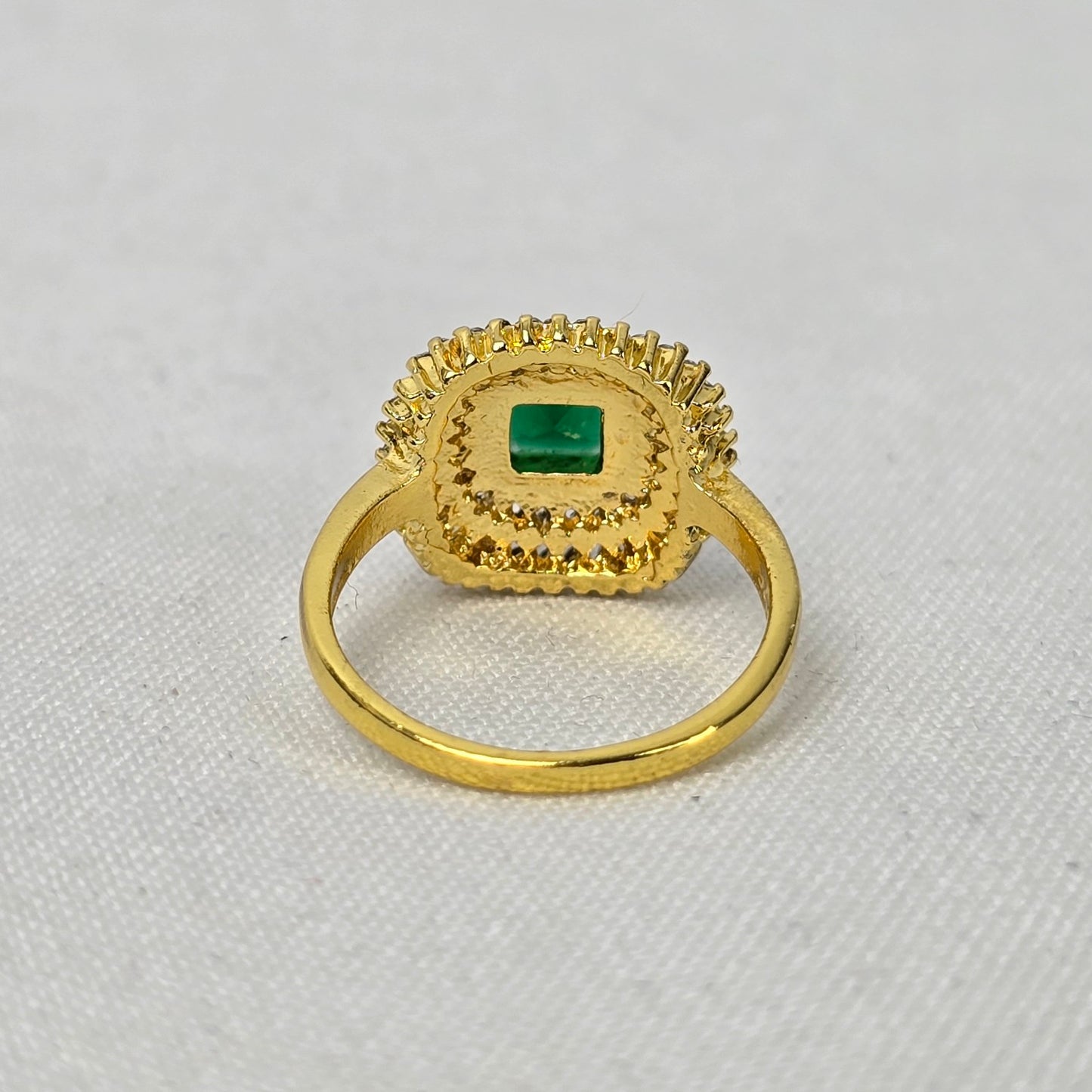 Gold Tone Green Stone Ring Size 8.5