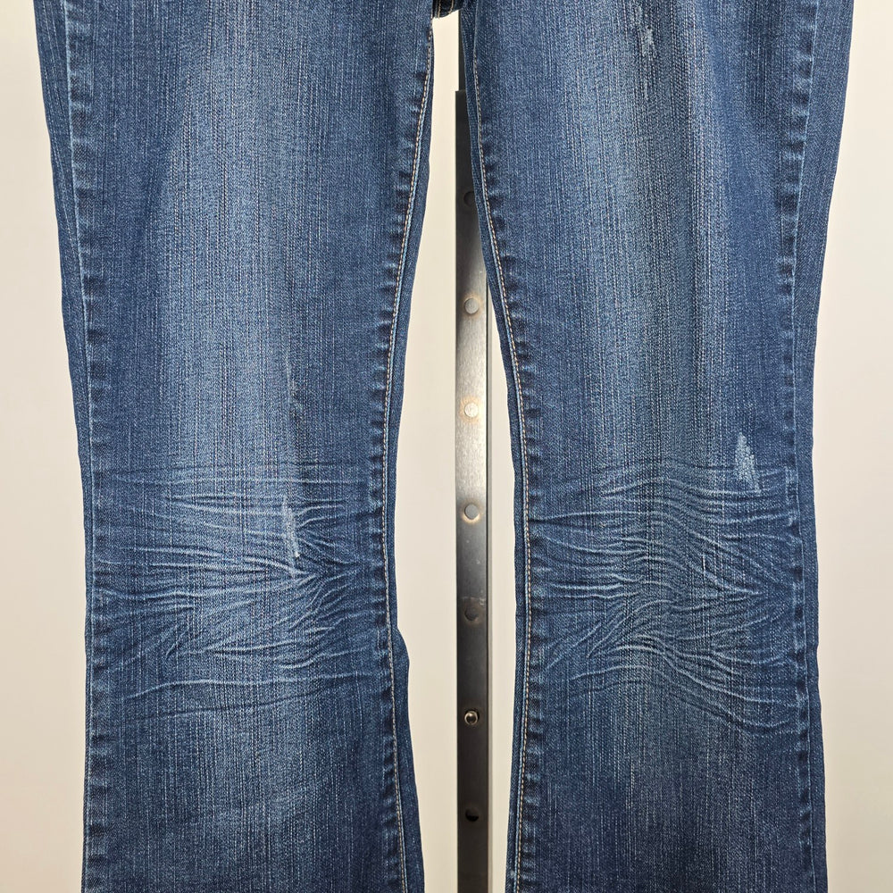Wax Jeans Low Rise Boot Cut Embroidered Studded Pockets Denim Jeans Size 11