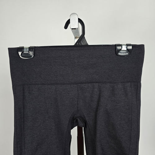 Lululemon In The Flow Crop II  Deep Coal Leggings Size 4