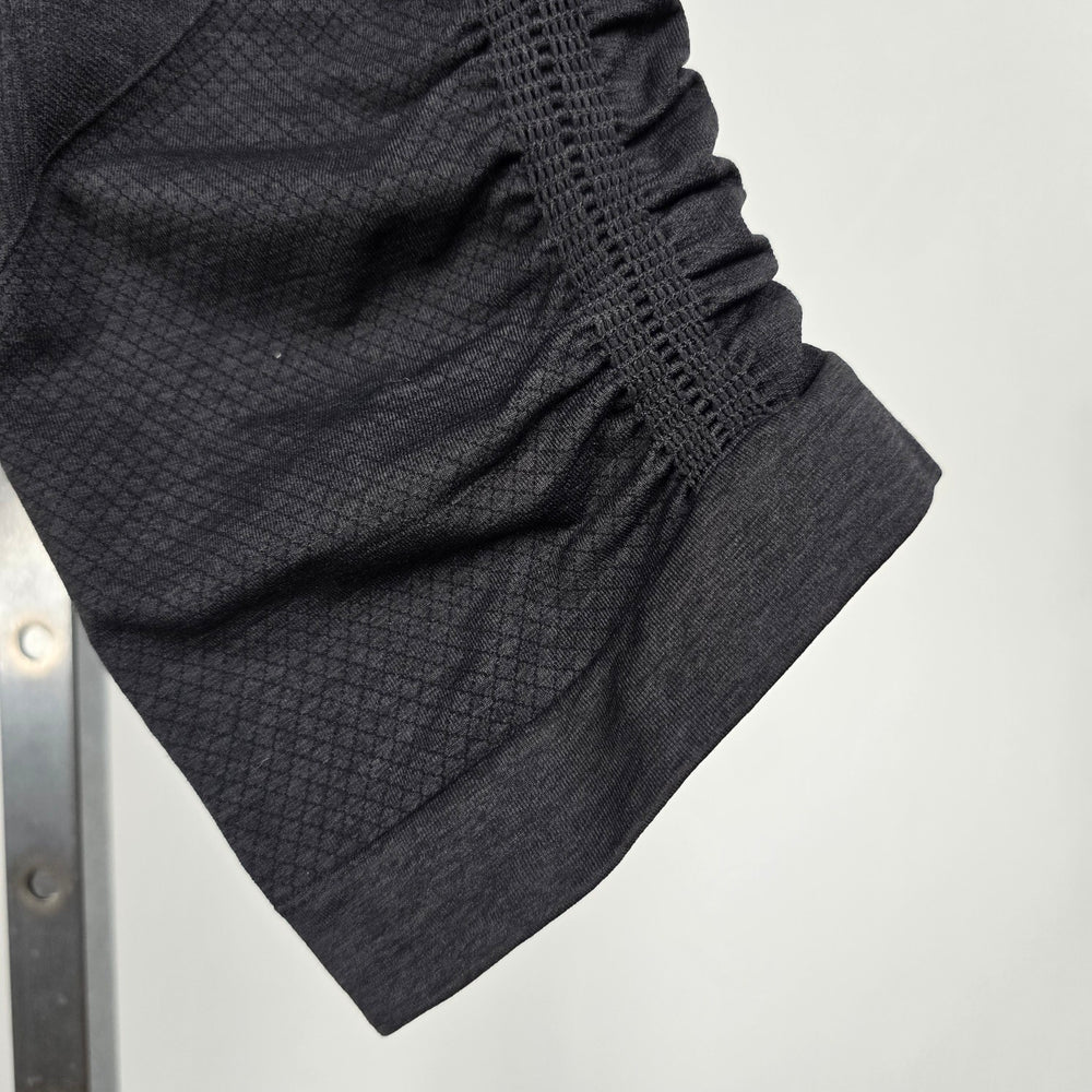 Lululemon In The Flow Crop II  Deep Coal Leggings Size 4