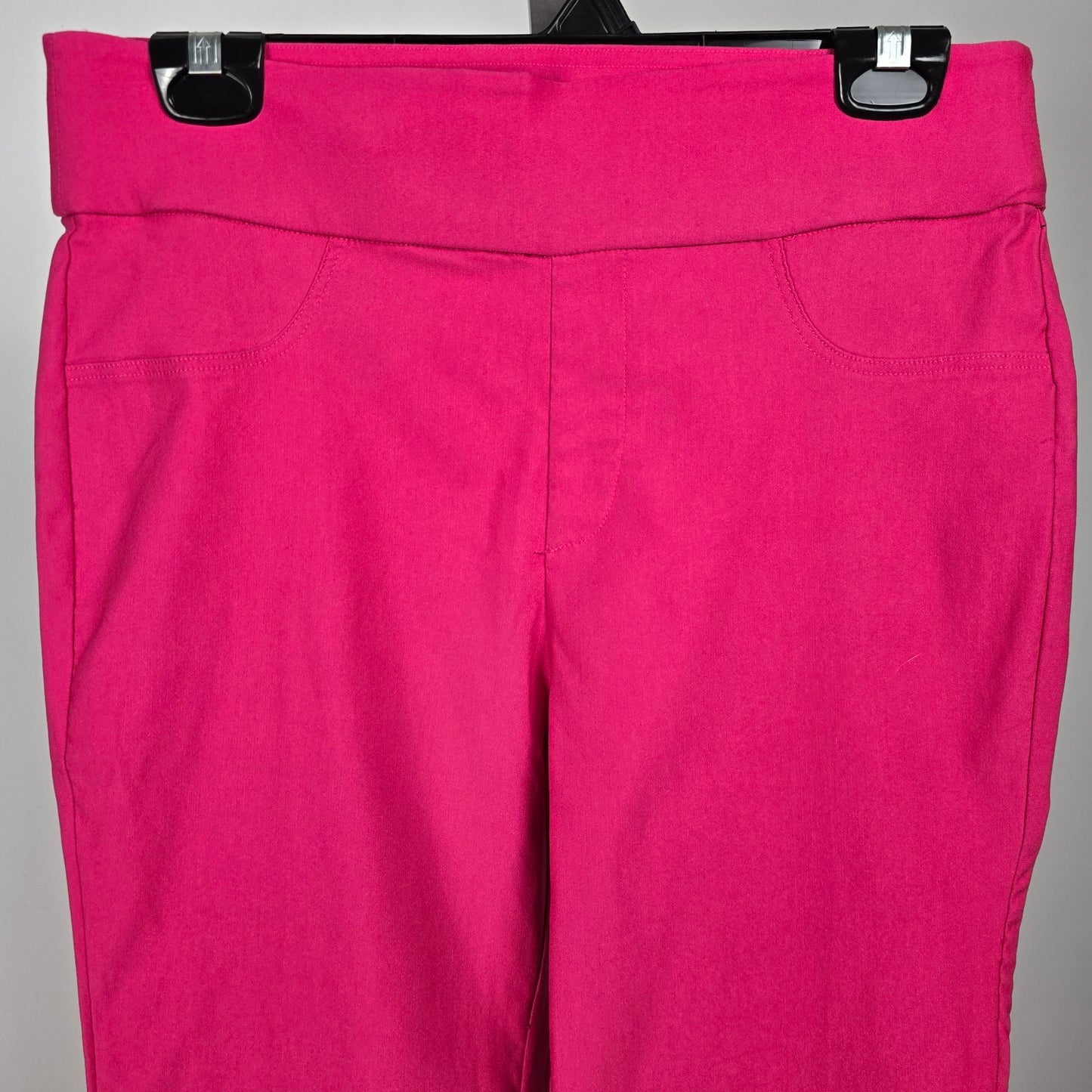 Charlie B Pink Capri Pants Size 8