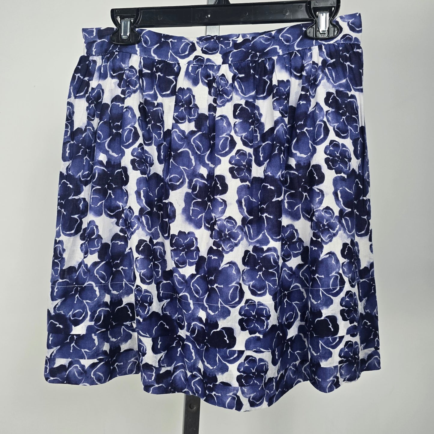 Pure Alfred Sung Cotton Blue Floral Mini Skirt Size 6