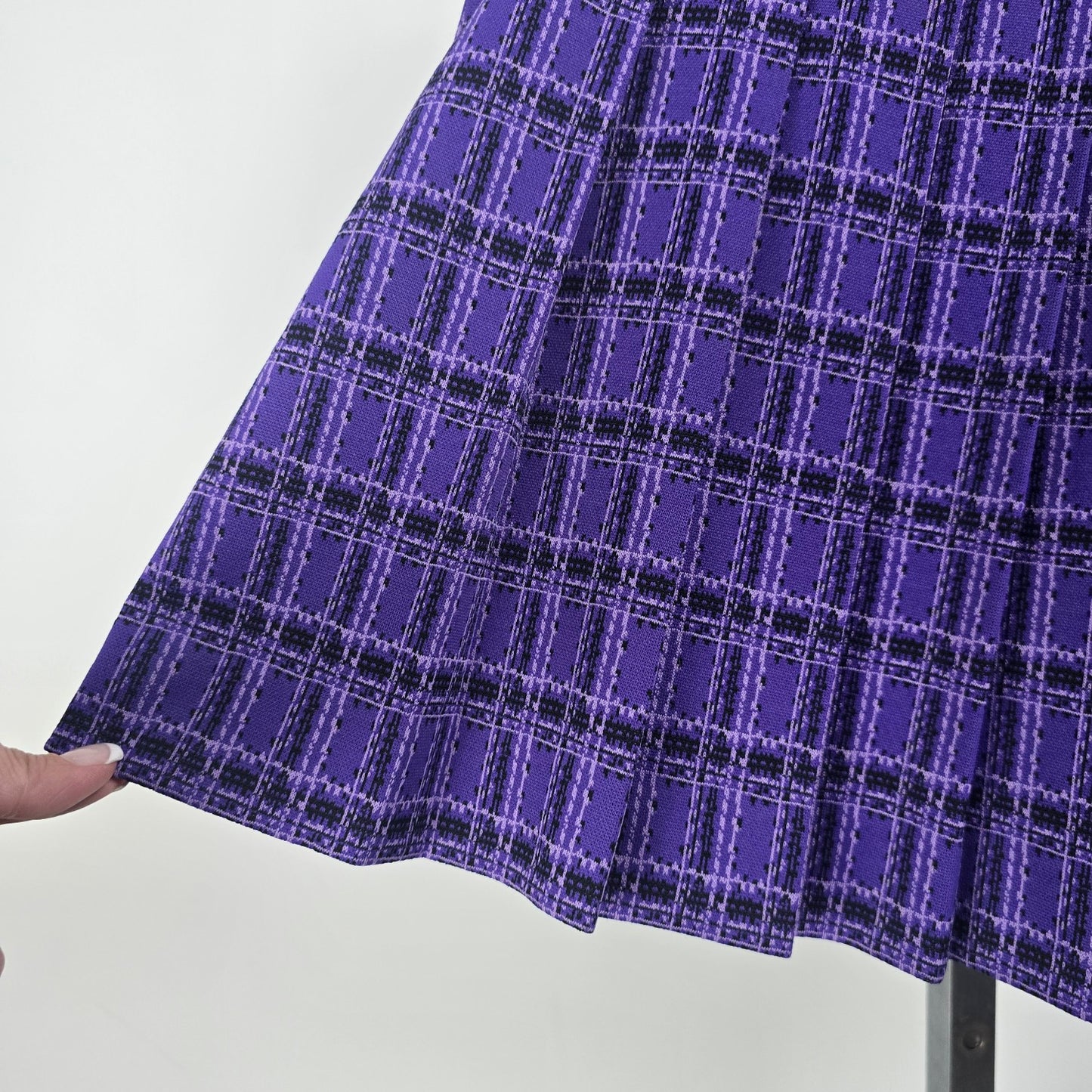 Vintage Tan Jay Purple Plaid Pleated Mini Skirt Size 8