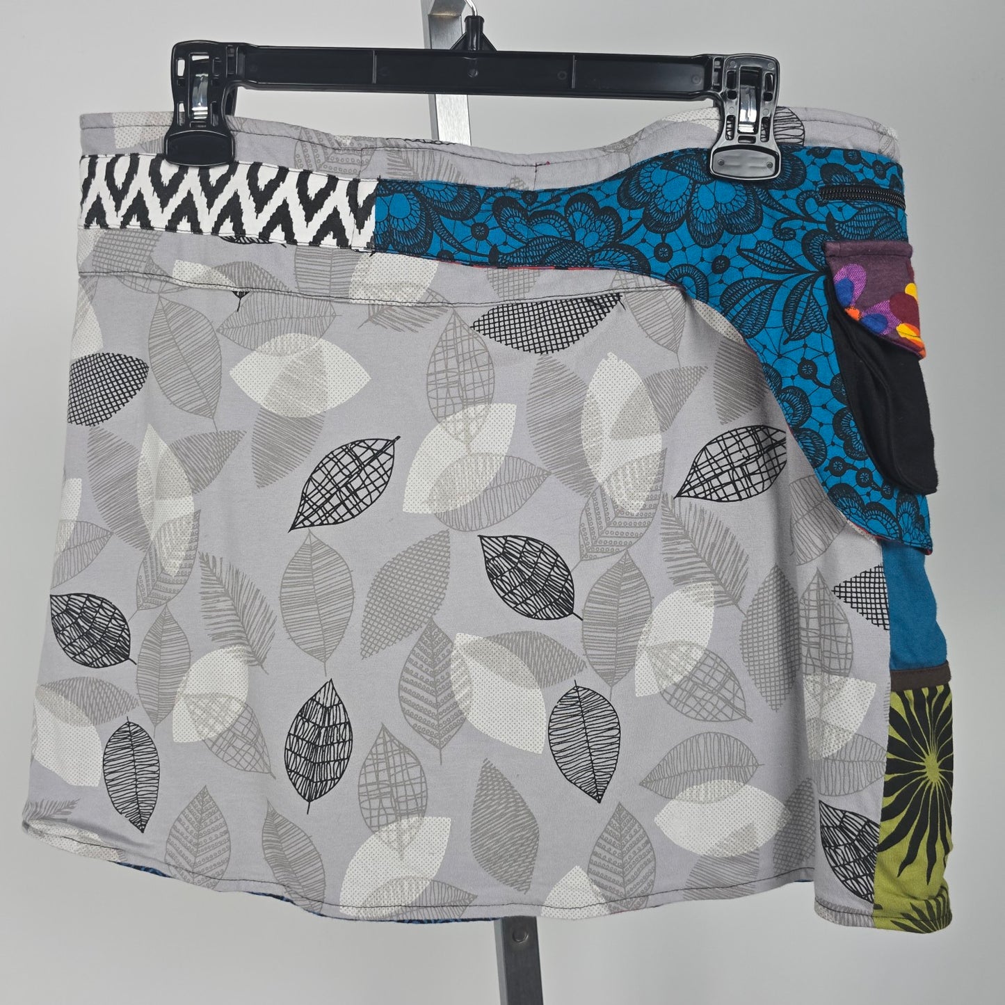 Caravan of Fools Cotton Colorful Floral Mini Skirt Size L