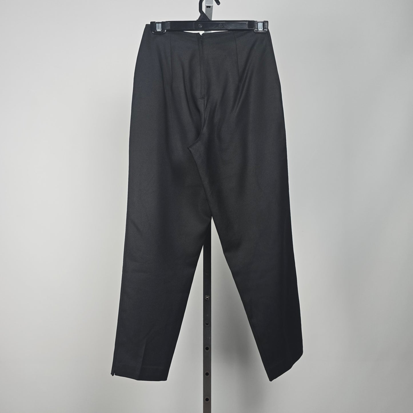 Vintage Wrapper Black High Waisted Cropped Pants Size 3/4