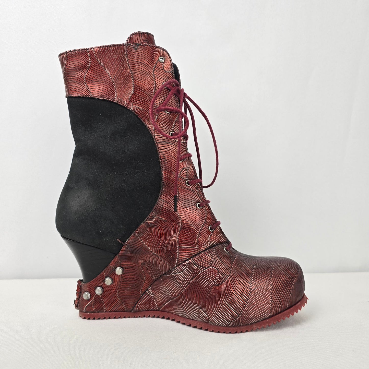 John Fluevog Conquer Sofia  Burgundy Leather & Suede Lace-up Wedge Size 10