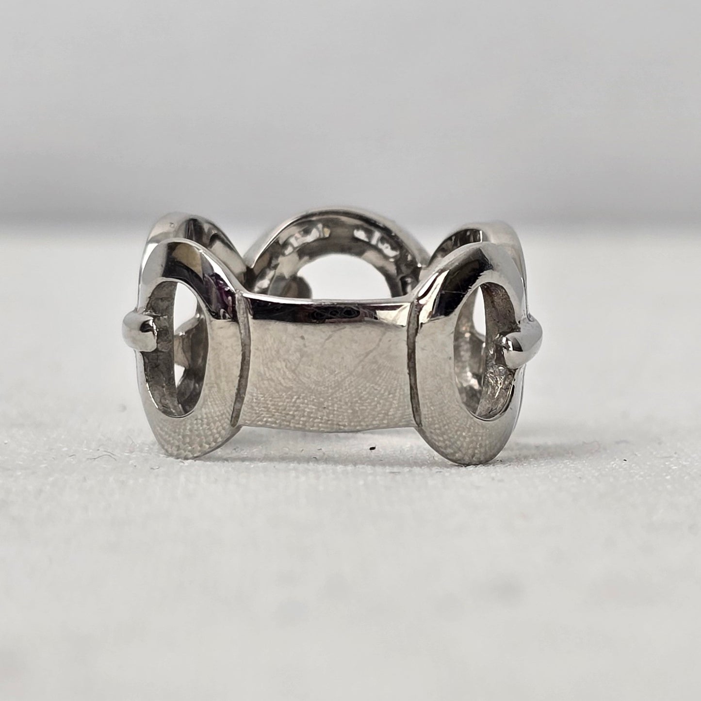 Steel X Silver Crystal Circle Ring Size 6