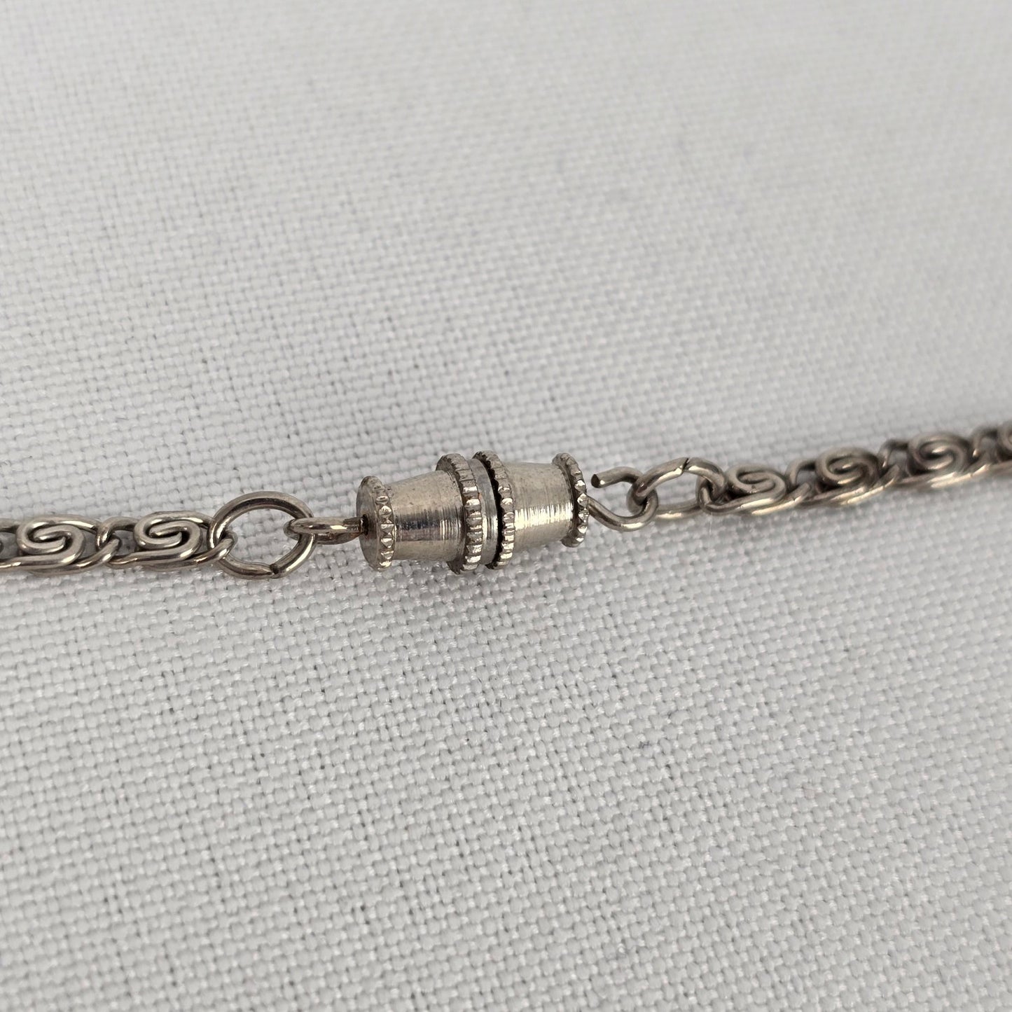 Vintage Silver Tone Bezel Set Crystal Chandelier Necklace