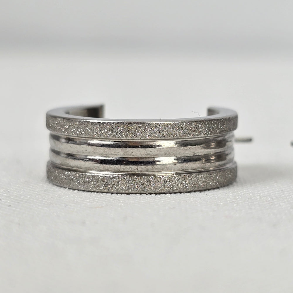 Steeltime Stainless Steel Silver Hoop Earrings