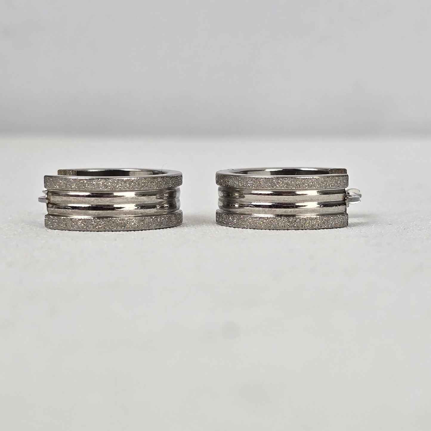 Steeltime Stainless Steel Silver Hoop Earrings