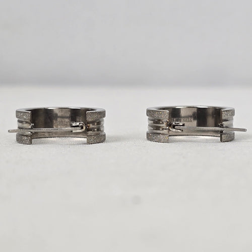 Steeltime Stainless Steel Silver Hoop Earrings