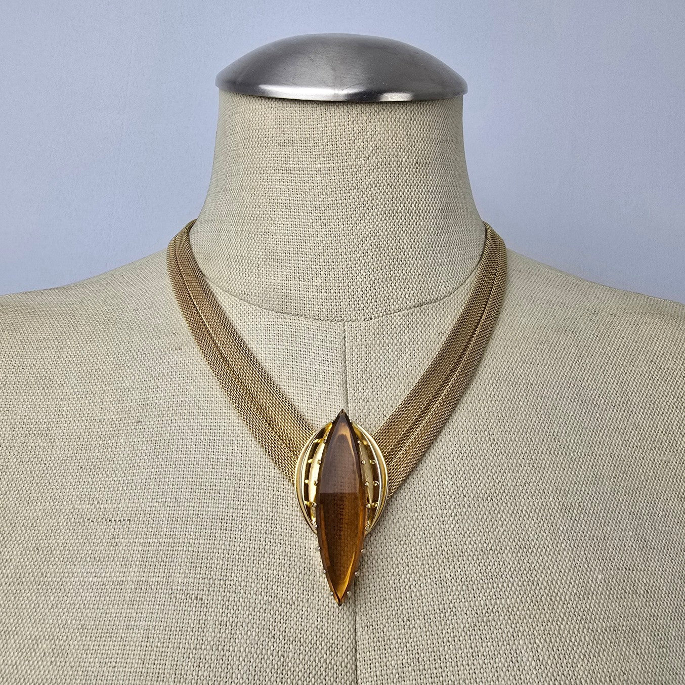 Vintage Gold Tone Brown Stone Statement Necklace & Clip On Earrings Set