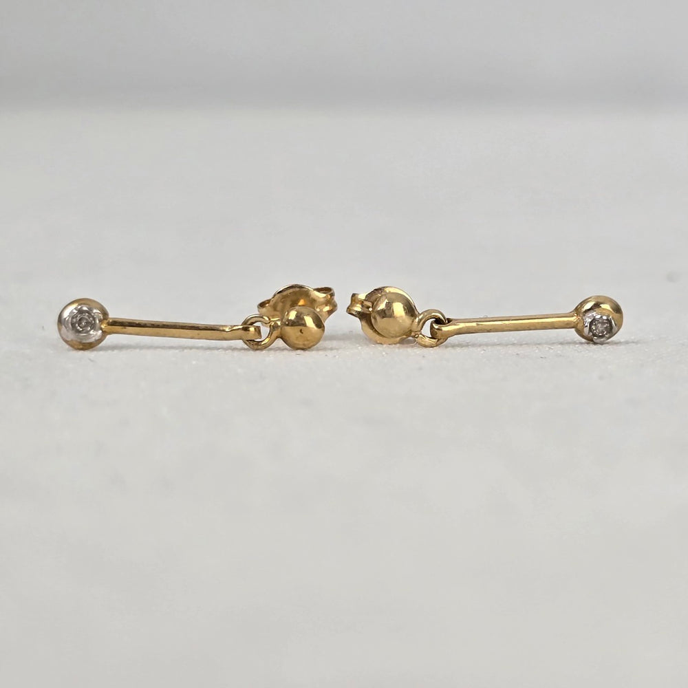10K Gold Delicate Drop Earrings