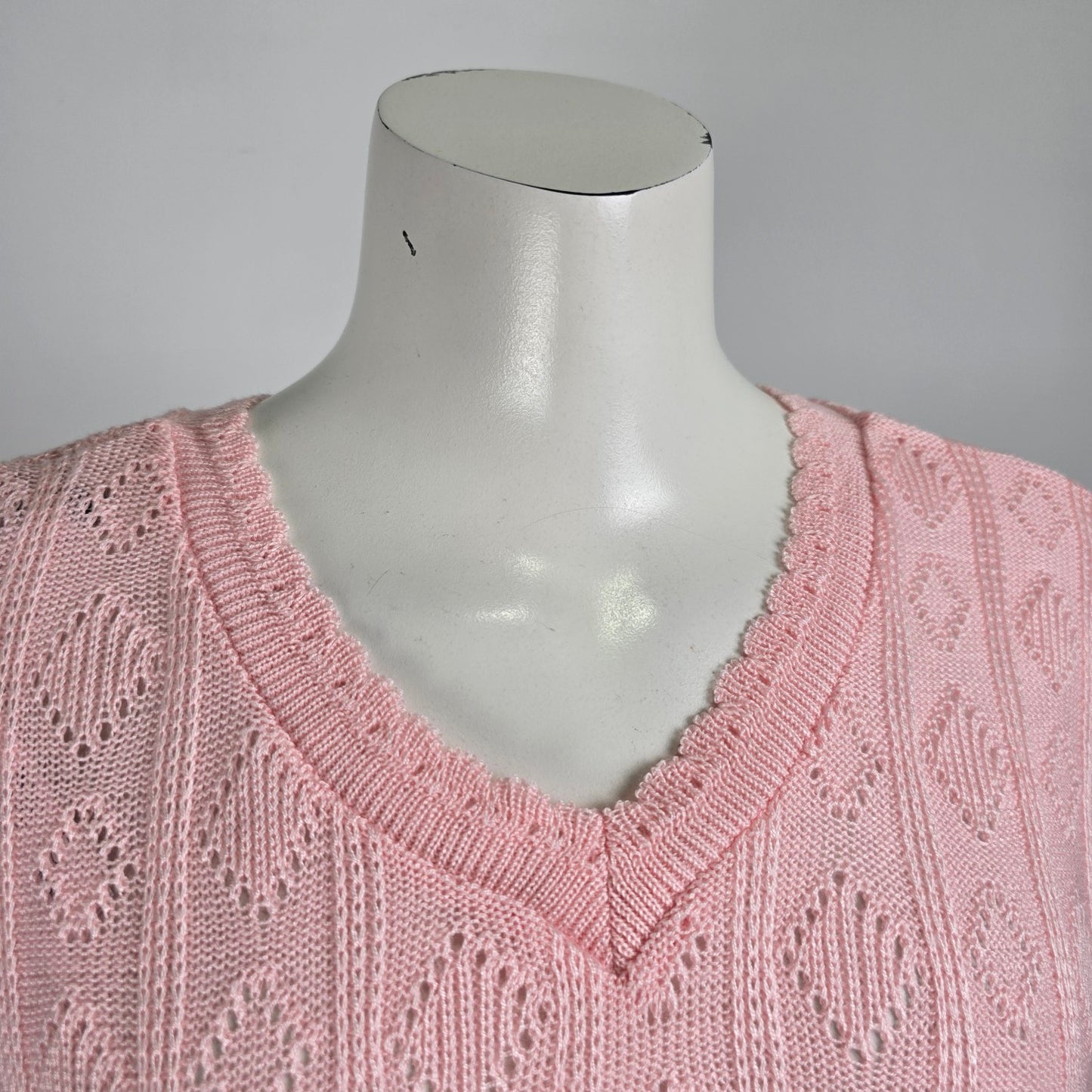 Vintage Countdown Pink Knit V-Neck Sweater Size S/M