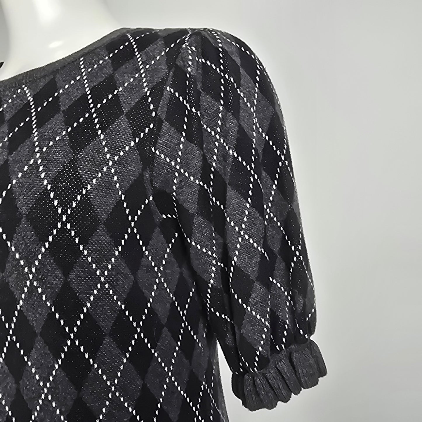 Kaily K Black Argyle Print Knit Frill Sleeve Sweater Size M