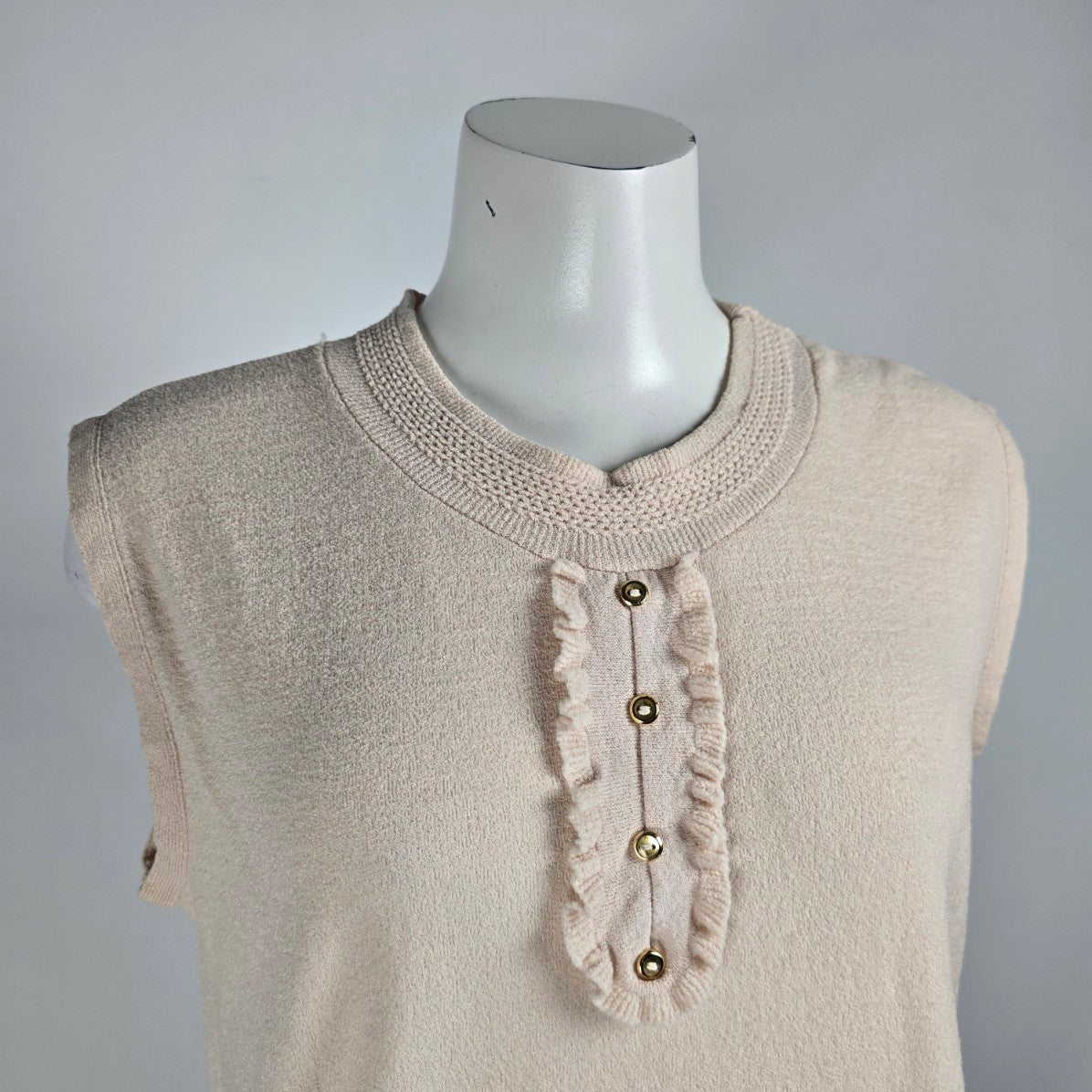 Vintage Cream Knit Beige Ruffle Neckline Knit Top Size L