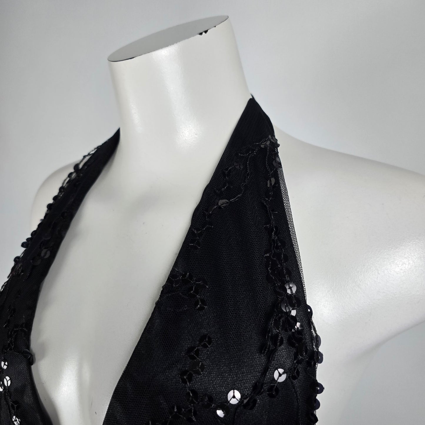 Xenia Black Halter Sequined Eventwear Gown Size 6
