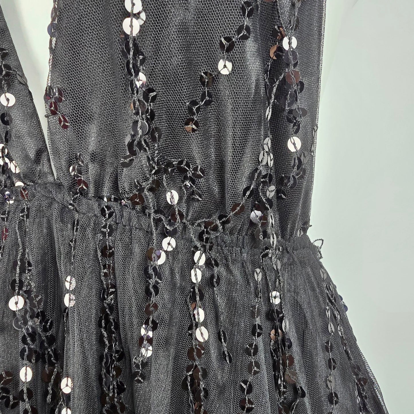 Xenia Black Halter Sequined Eventwear Gown Size 6