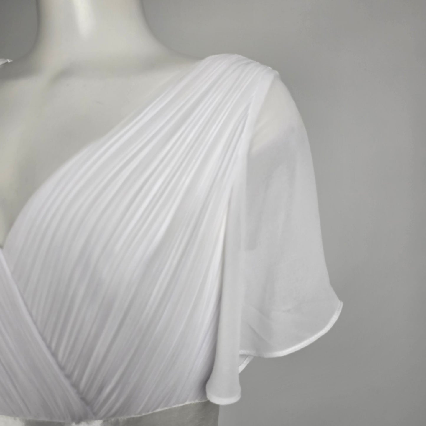 Ever Preety White Chiffon Wedding Dress Size 10