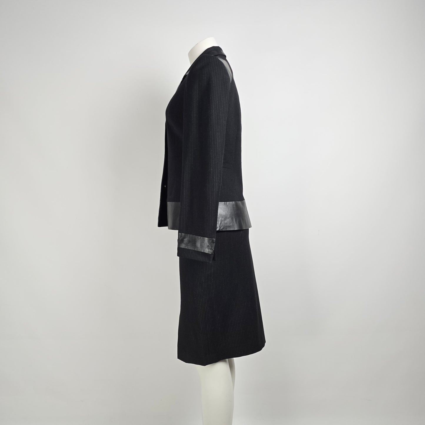Vintage Mathilde Paris Black Pin Stripe Leather Accents Skirt & Blazer Suit Size 8