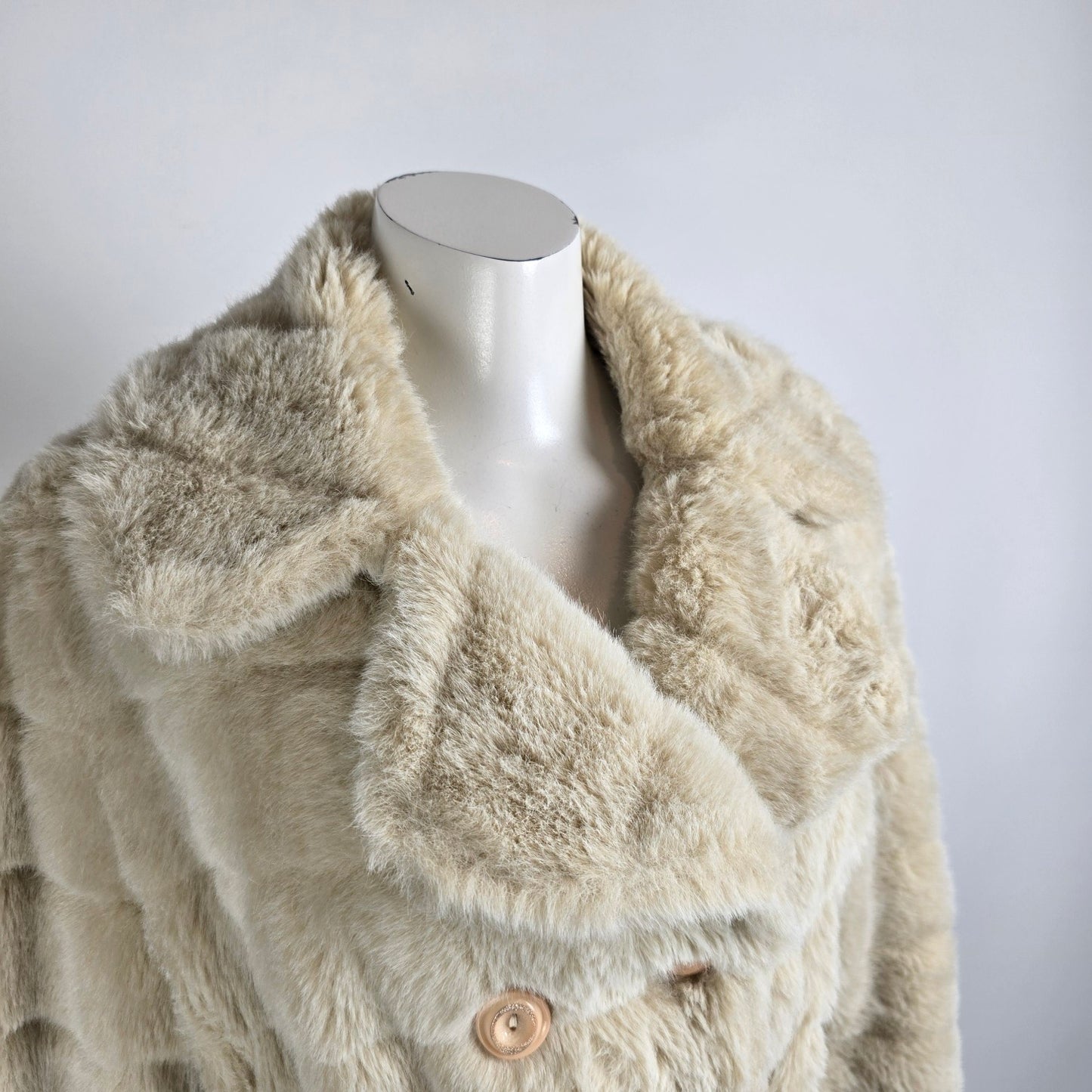 Vintage Cream Faux Fur Belted Coat Size M/L