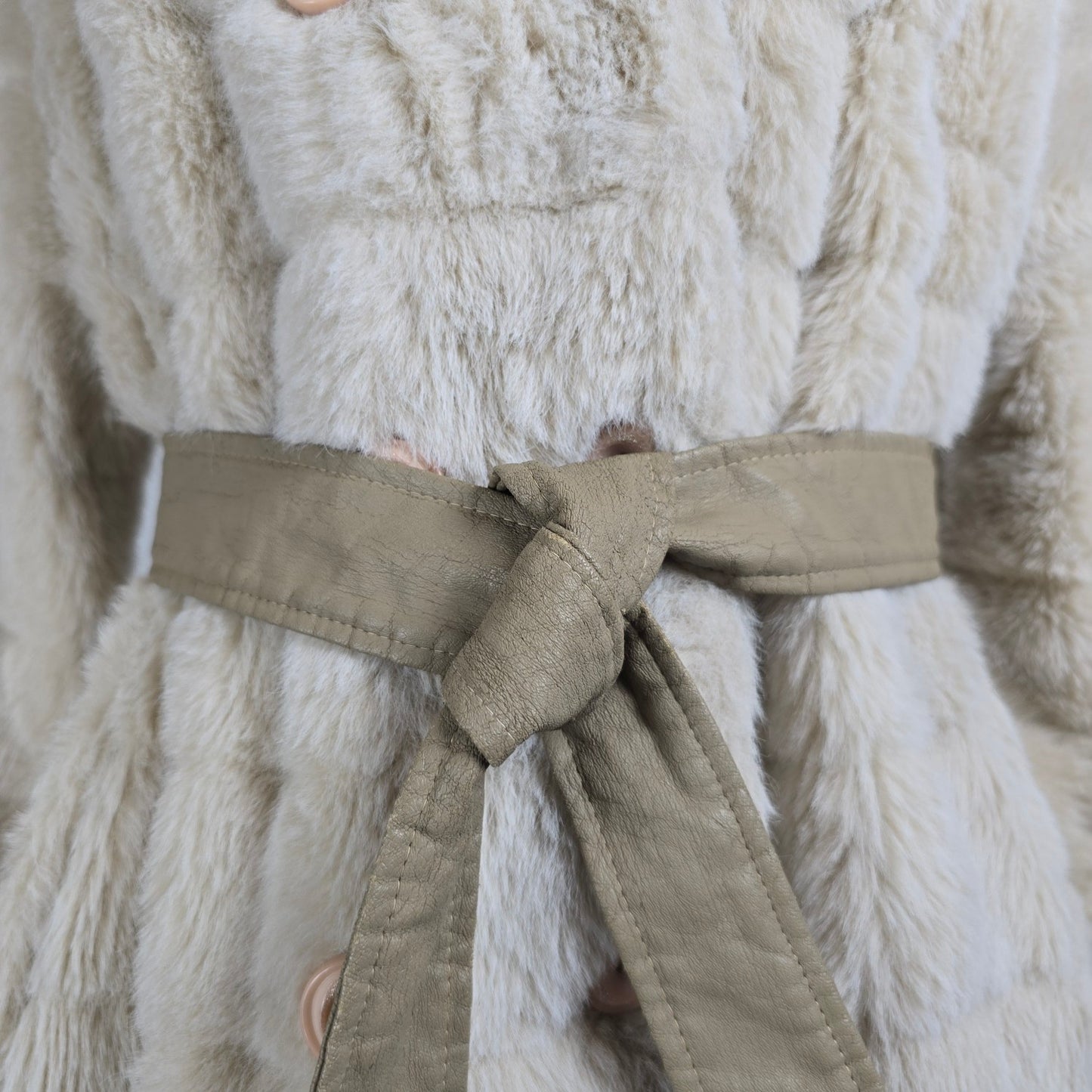 Vintage Cream Faux Fur Belted Coat Size M/L