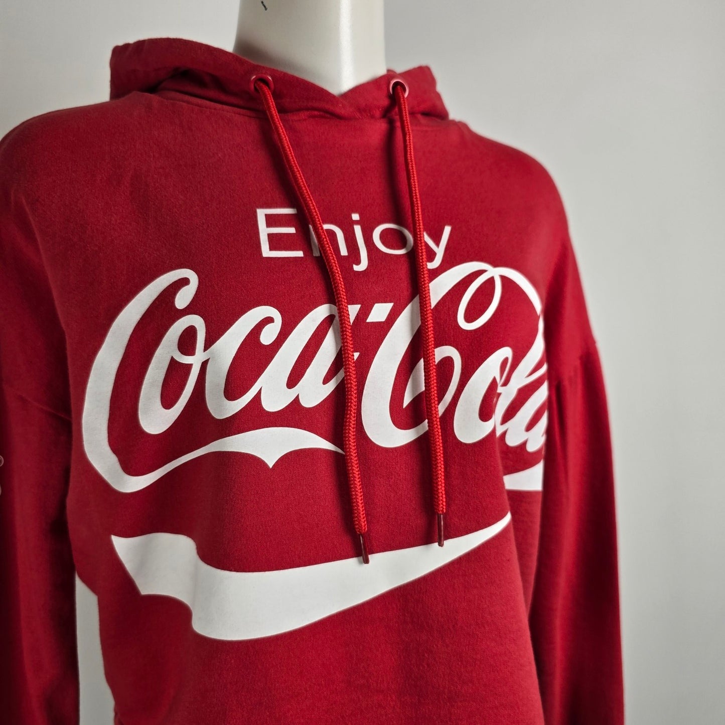 Coca-Cola Red Cotton Cropped Hoodie Size M