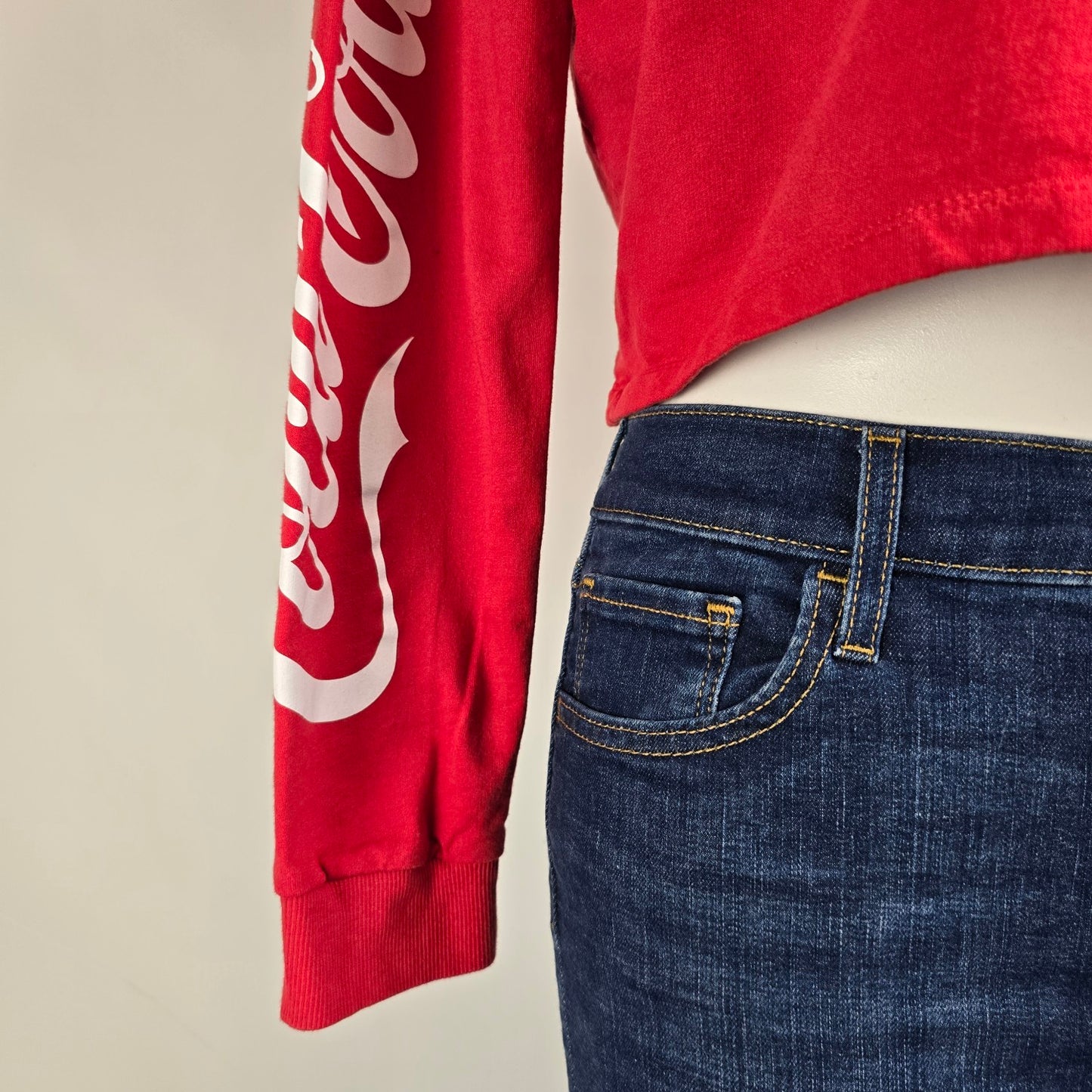 Coca-Cola Red Cotton Cropped Hoodie Size M