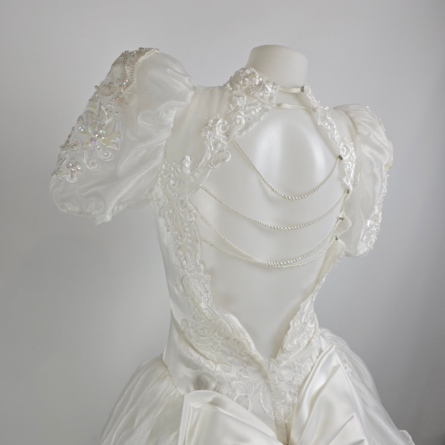 Vintage 80s White Lace Ruffle Skirt Beaded Wedding Gown Size XS – DYL Fashions