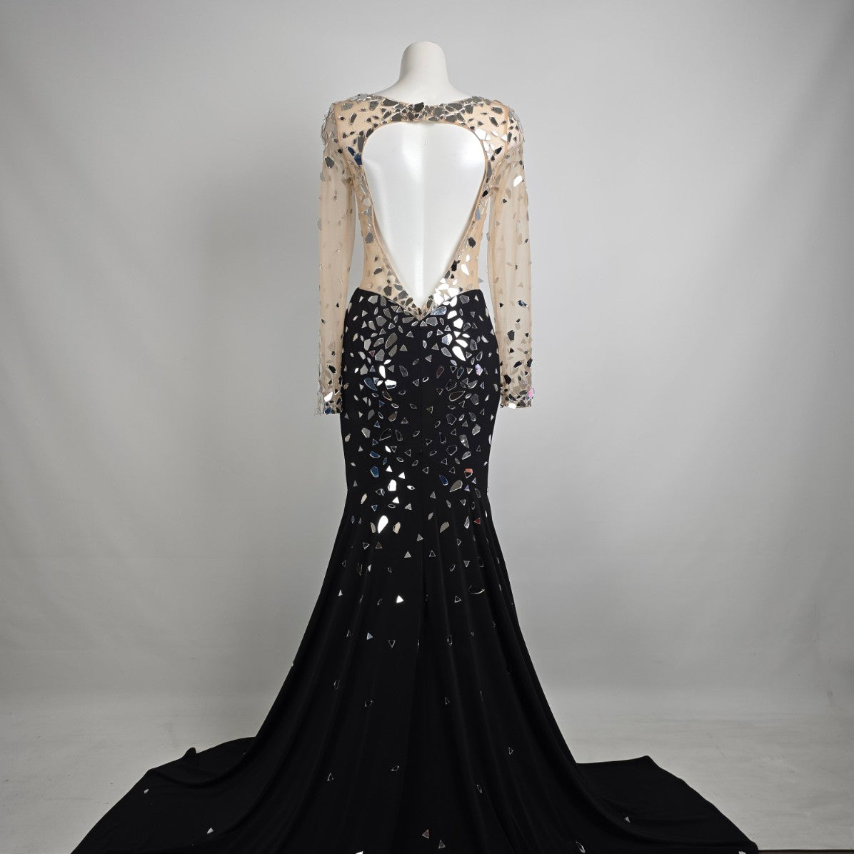 Mori Lee Black & Silver Long Sleeve Mettallic Gown Size 8 Style 46040
