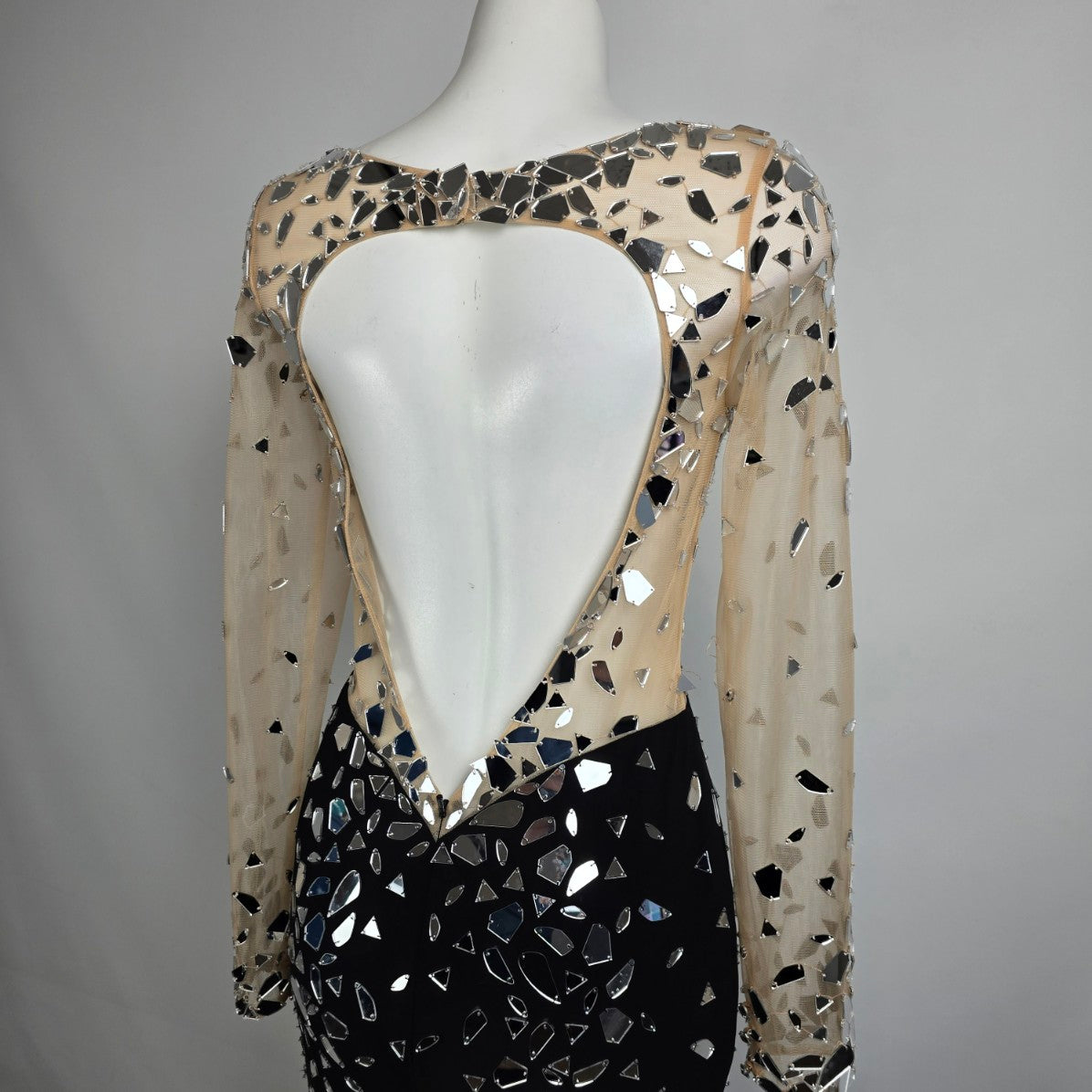 Mori Lee Black & Silver Long Sleeve Mettallic Gown Size 8 Style 46040