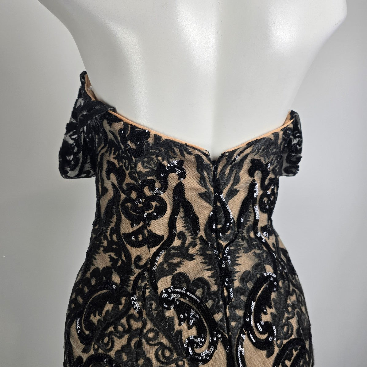 Azure Nude & Black Embroidered Lace Drop Sleeve Gown Size 8