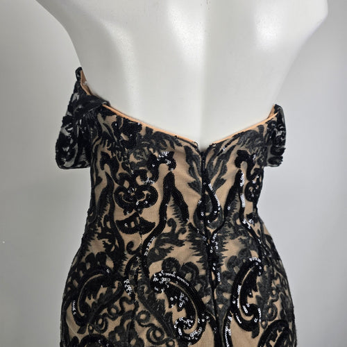 Azure Nude & Black Embroidered Lace Drop Sleeve Gown Size 8