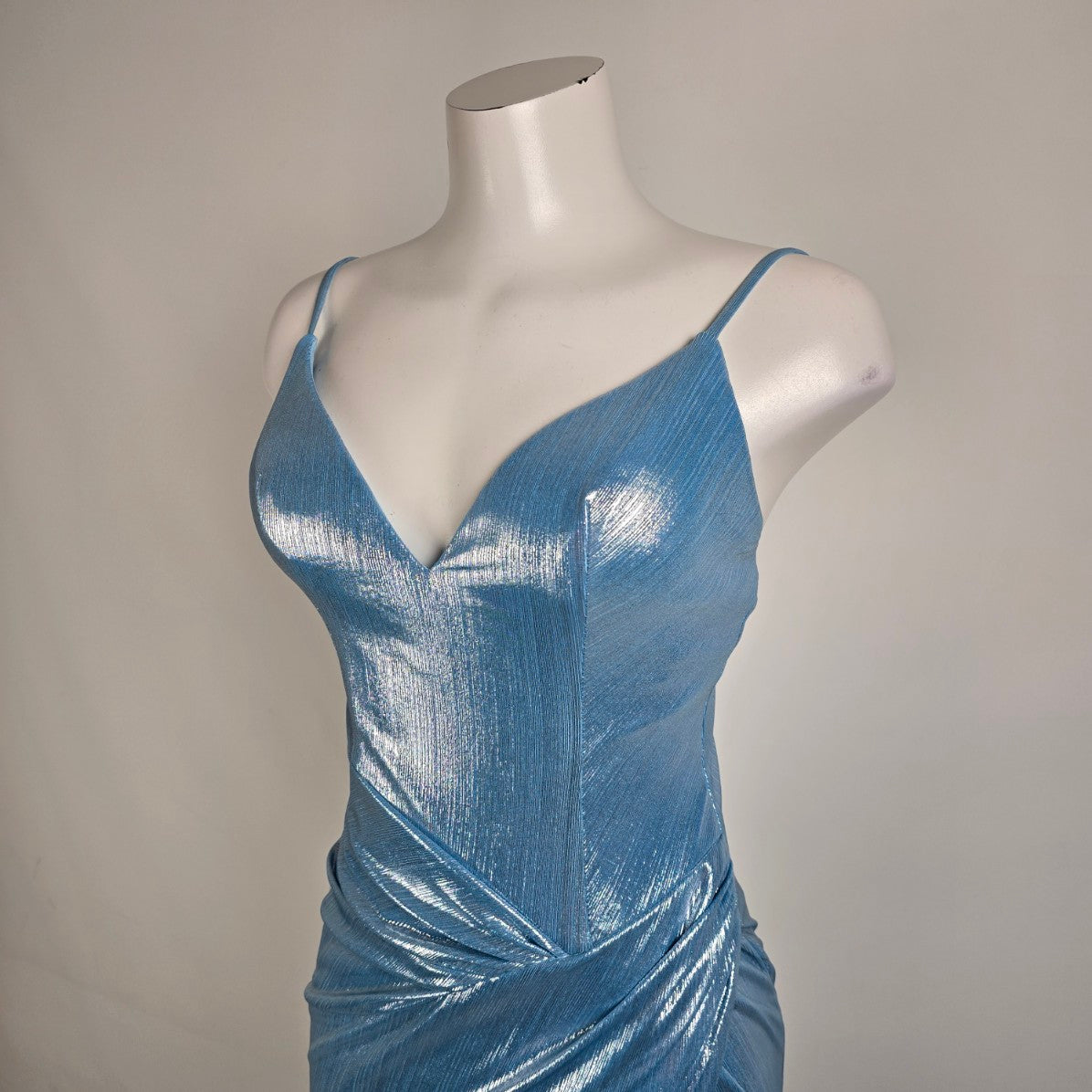 Monsini Blue Metallic High Slit Eventwear Gown Size 2 Style 31942