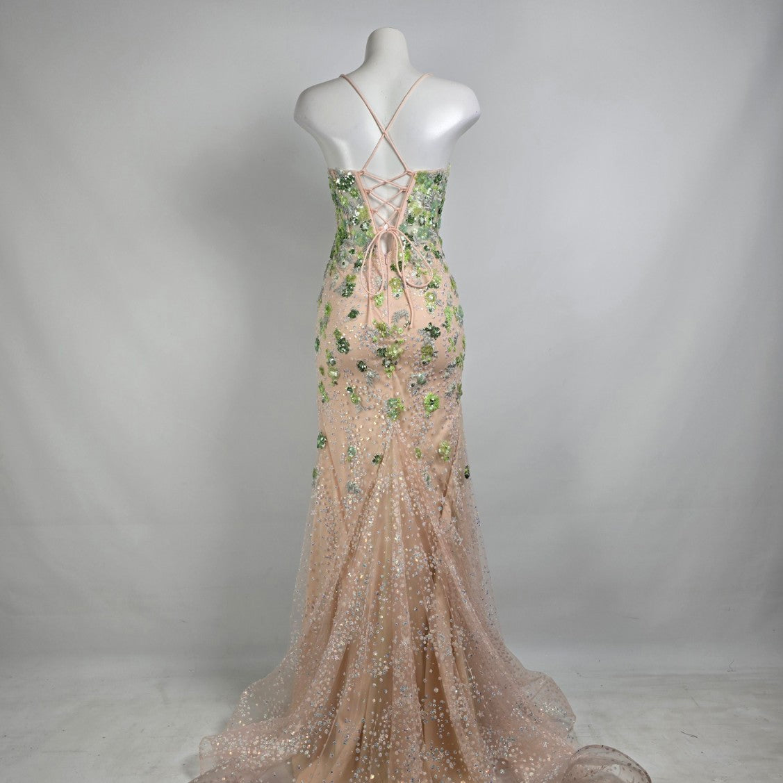 Colors Blush Floral Sequined Eventwear Gown Size 4 Style 3447