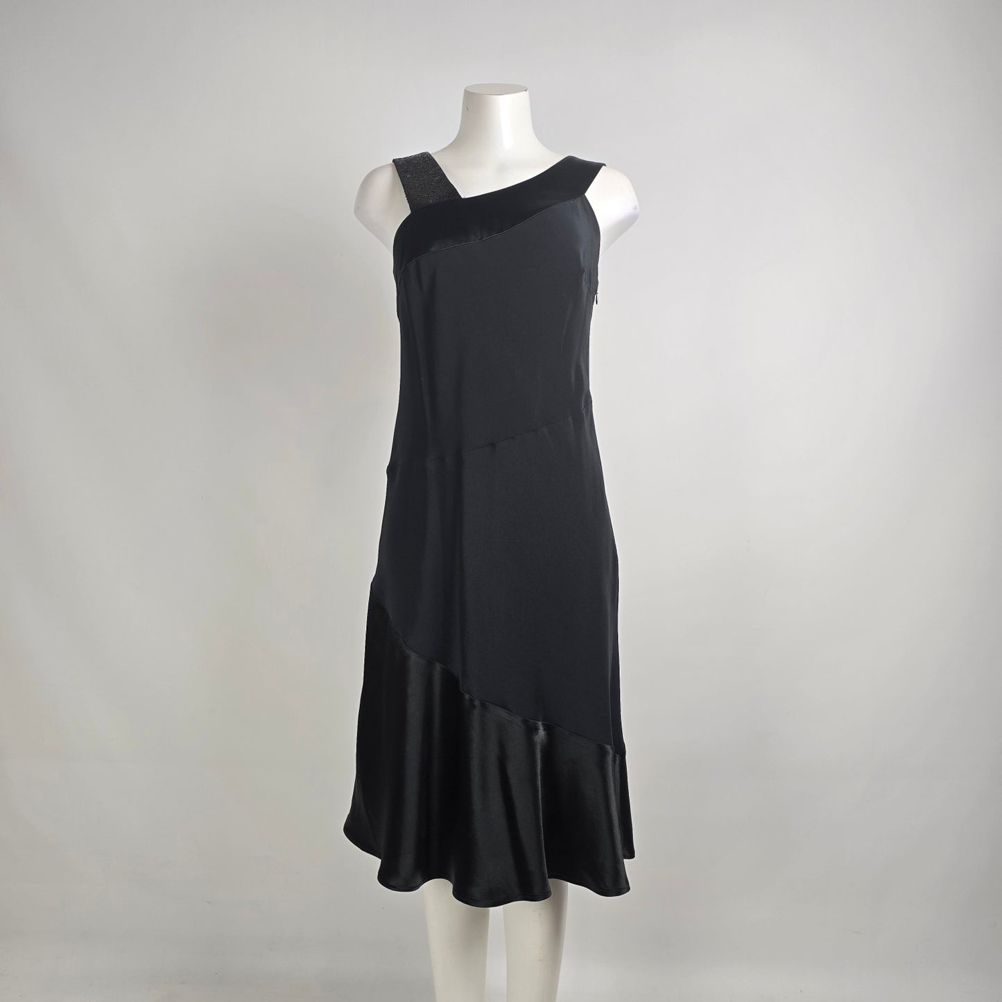 Planet Black Sequined Neckline Midi Dress Size 6