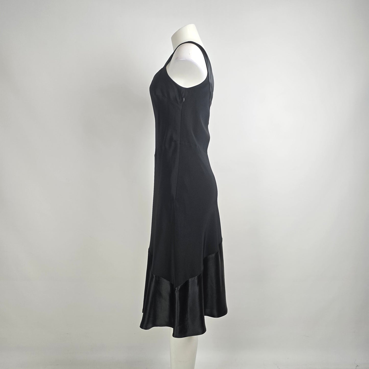 Planet Black Sequined Neckline Midi Dress Size 6