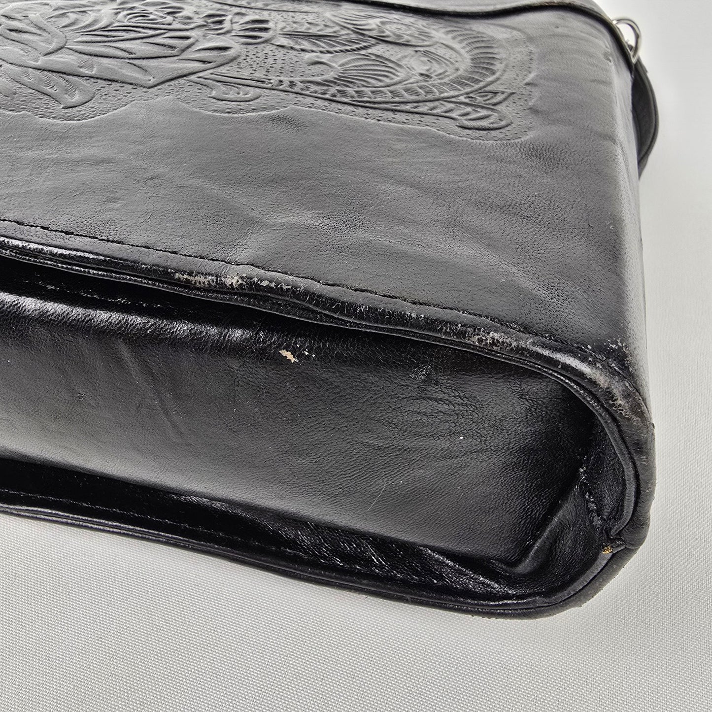 Vintage Made In Mexico Black Embossed Leather Purse