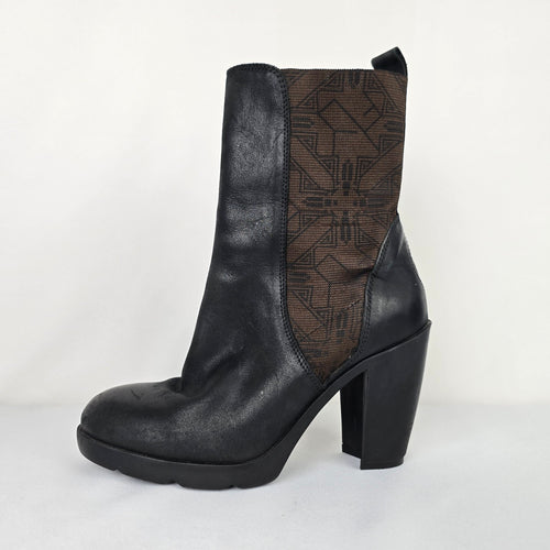 Fly London Black Leather Heeled Ankle Boot Size 8