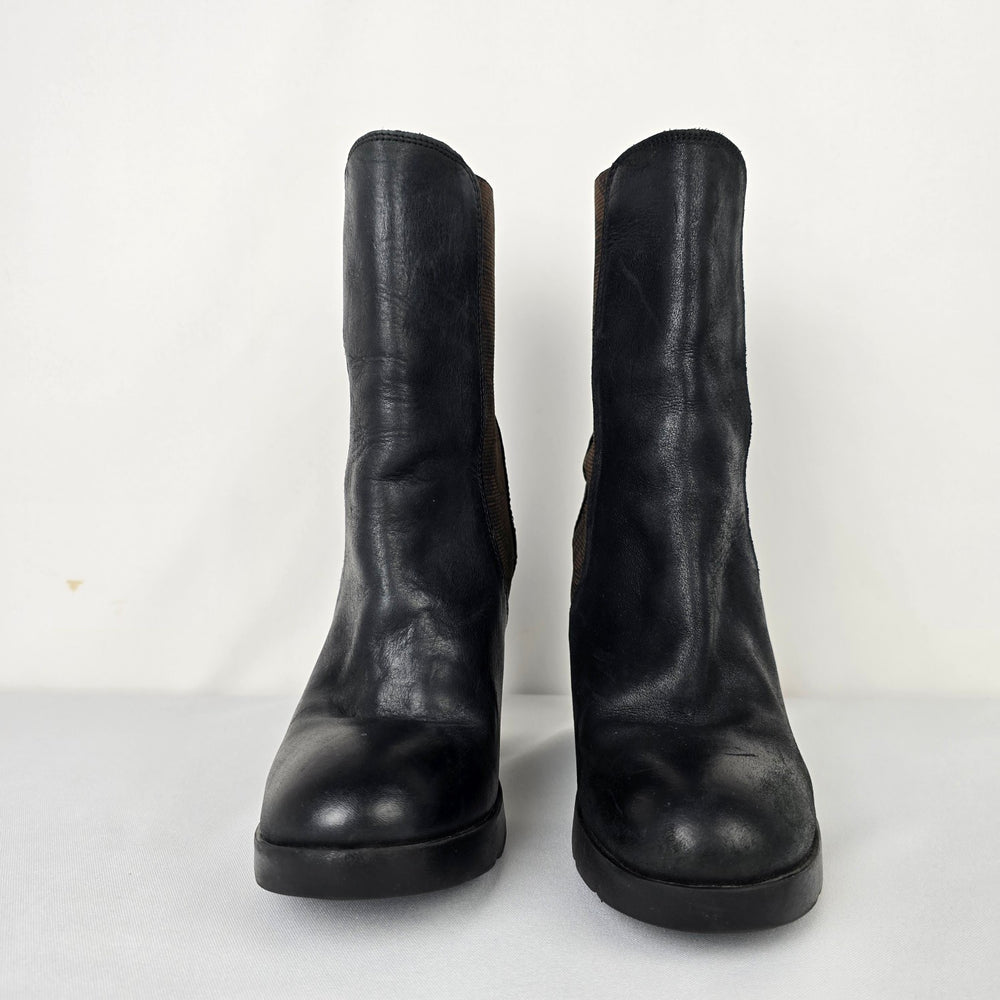 Fly London Black Leather Heeled Ankle Boot Size 8