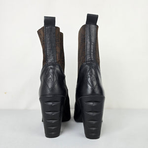 Fly London Black Leather Heeled Ankle Boot Size 8