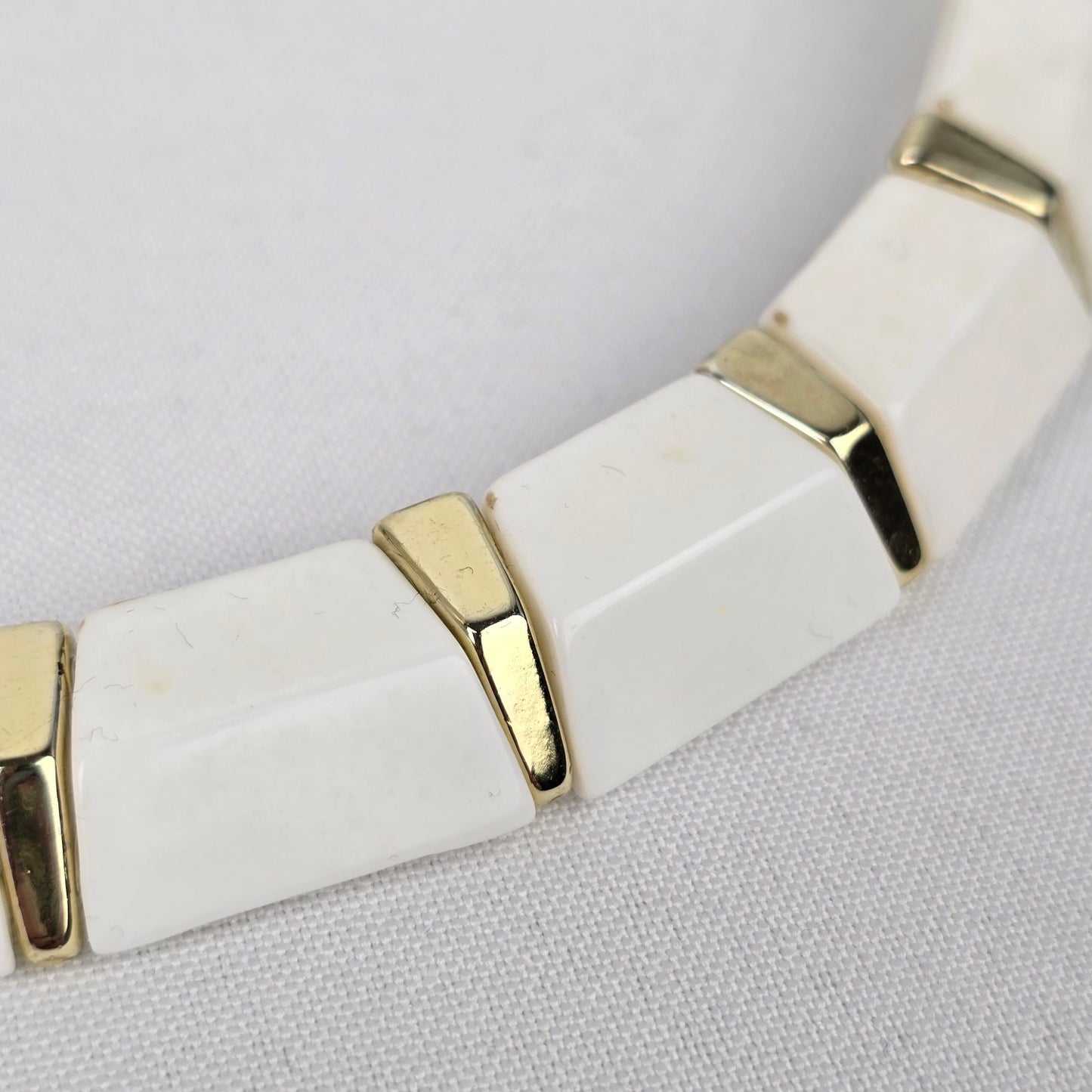 Vintage White Lucite Collar Necklace