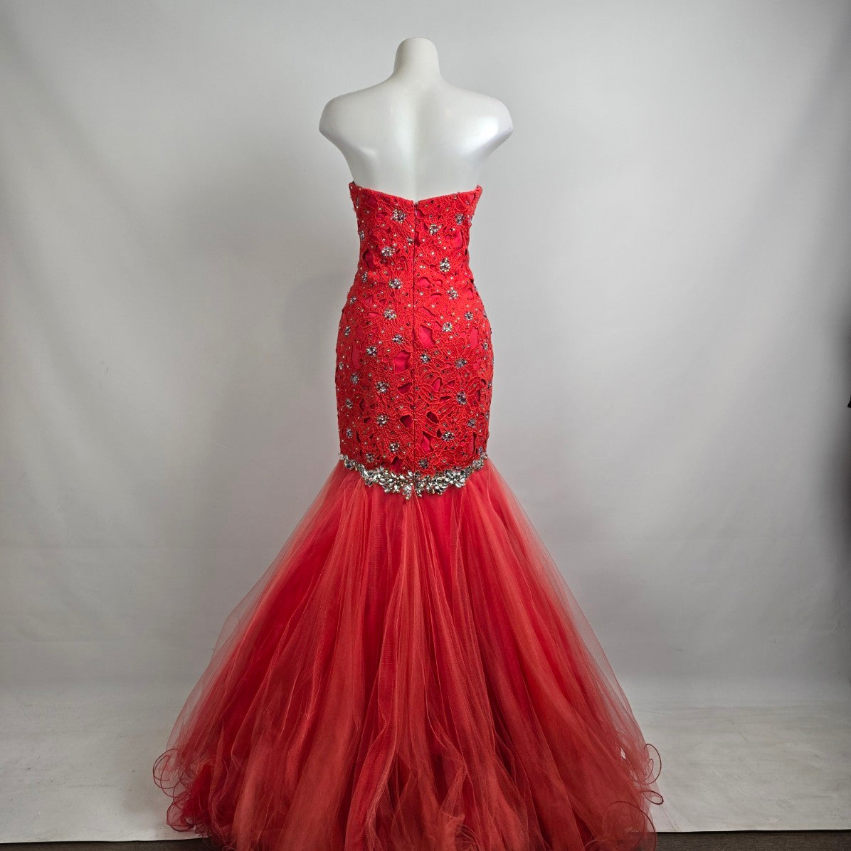 Blush Prom Red Beaded Floral Lace Mermaid Tulle Grad Gown Size 8