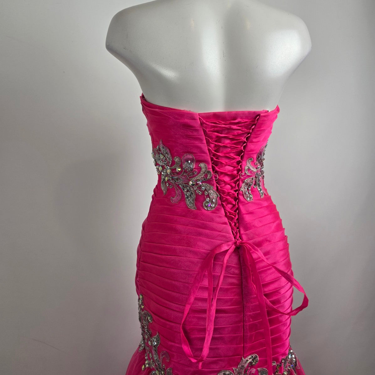 Riva Designs Pink Crystal Beaded Mermaid Grad Event Gown Size 4
